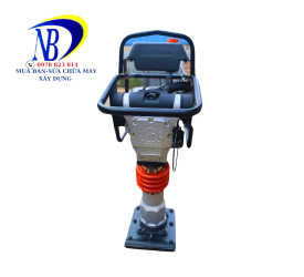 Đầm cóc máy nổ 